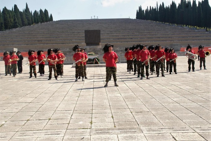 FONDI: LA FESTA DELLA REPUBBLICA CON LA FANFARA DEI BERSAGILIERI DI APRILIA