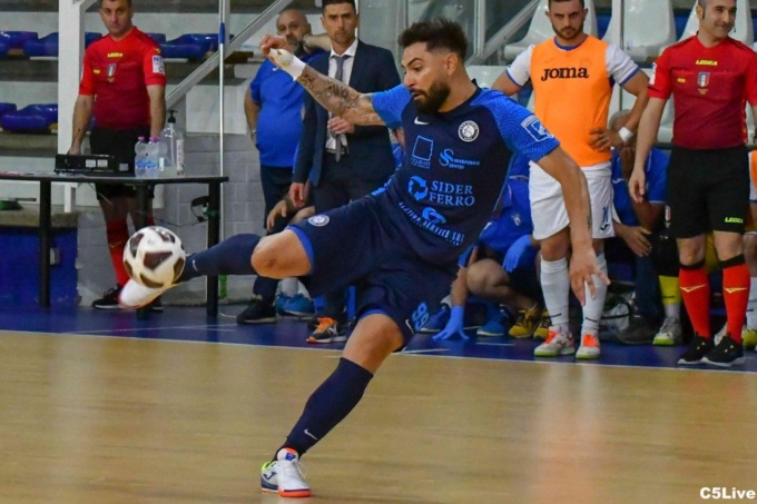 CALCIO A 5: SERIE A1, OLIMPUS ROMA IN SEMIFINALE SCUDETTO