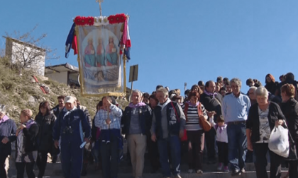 VALLEPIETRA: LA FESTA DELLA SANTISSIMA