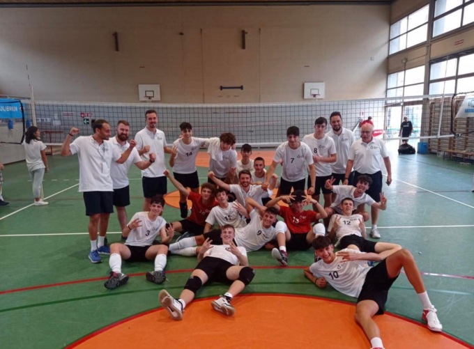 PALLAVOLO GIOVANILE: CQR, VINCONO LE DUE SELEZIONI LAZIALI