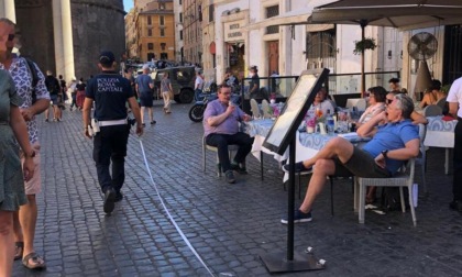 ROMA: TASK FORCE ANTI “TAVOLINO SELVAGGIO”, 11 VERBALI AL PANTHEON