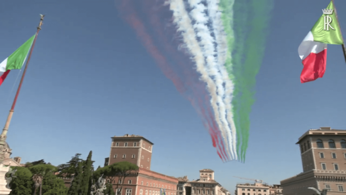 ROMA: 2 GIUGNO, LA PARATA AI FORI IMPERIALI