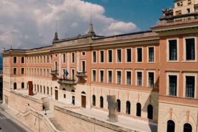 FROSINONE: L’ACCADEMIA BELLE ARTI SFILA AD ALTAROMA