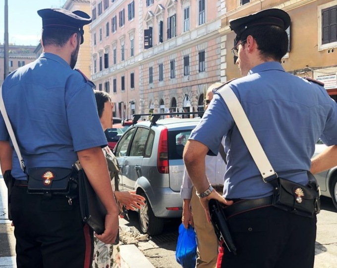 ROMA: REATI CONTRO ANZIANI, DUE FERMI
