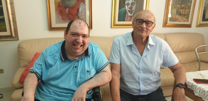 GAETA: GIANFRANCO SCISCIONE INCONTRA CARLO, TELESPETTATORE STORICO DI LAZIO TV