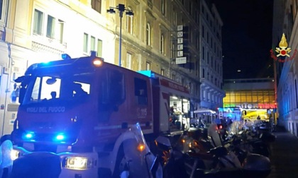 ROMA: INCENDIO IN UN B&B, EVACUATE 80 PERSONE