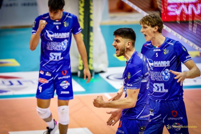 PALLAVOLO: SERIE A, LAZIALI REGOLARMENTE ISCRITTE