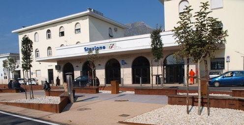 FORMIA: DROGA, FERMATO APPENA SCESO DAL TRENO