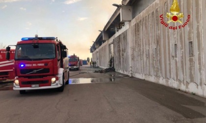CISTERNA: INCENDIO NELL’AZIENDA DI OLIO, ACCERTAMENTI IN CORSO