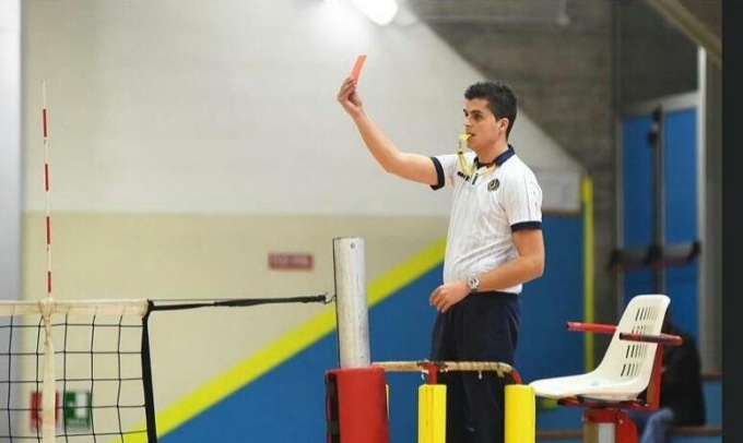 PALLAVOLO: L’ARBITRO DI FORMIA ANTONIO TESTA PROMOSSO IN SERIE A