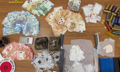 ZAGAROLO: SOLDI E DROGA, IN MANETTE 22 ENNE