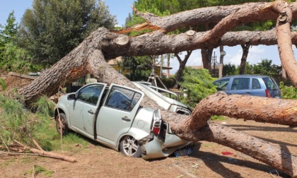 MALTEMPO: VIOLENTA TROMBA D'ARIA TRA LATINA E TERRACINA