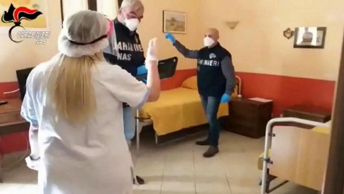 LATINA/FROSINONE: CONTROLLI NELLE STRUTTURE PER ANZIANI, IL BILANCIO DEL NAS