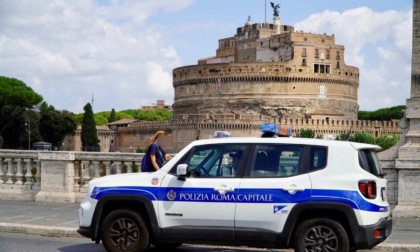 ROMA: AGGREDISCE AGENTI, DENUNCIATO