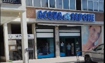 LATINA: RAPINA DA ACQUA E SAPONE