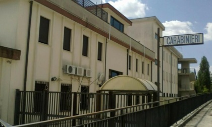ATINA: BOTTE E MINACCE, DUE ARRESTATI