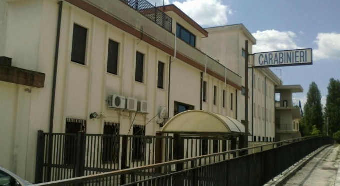 ATINA: BOTTE E MINACCE, DUE ARRESTATI