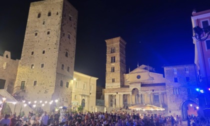 TERRACINA: SPETTACOLO MUSICALE CON DRUM SYMPHONY