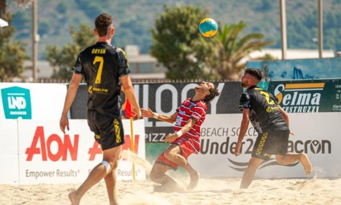 BEACH SOCCER: FINALI SCUDETTO, NETTUNO ELIMINATO. NAPOLI DI PALMACCI E GIORDANI OK