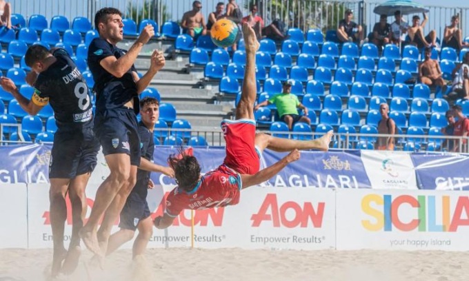 BEACH SOCCER: PISA TRICOLORE. TERRACINA QUARTO, NETTUNO OTTAVO