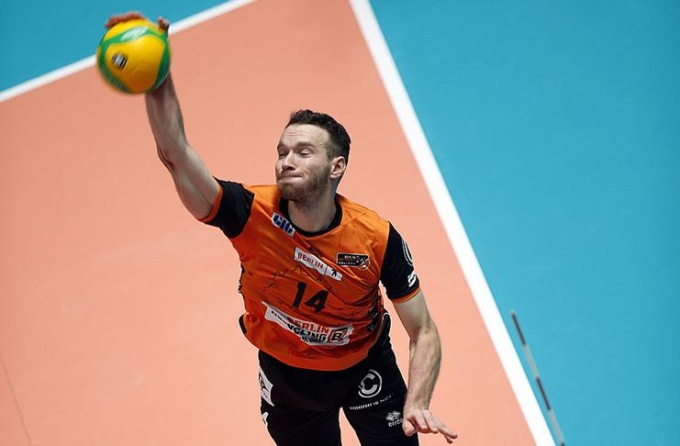 PALLAVOLO SUPERLEGA: TOP VOLLEY, ARRIVA DENIS KALIBERDA