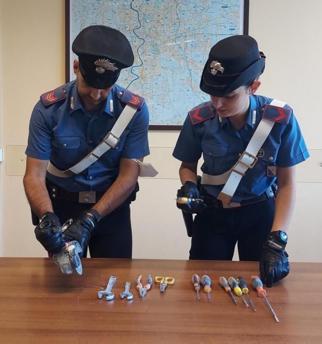 ROMA: FURTI NELLA CAPITALE, ARRESTATE 5 PERSONE IN POCHE ORE
