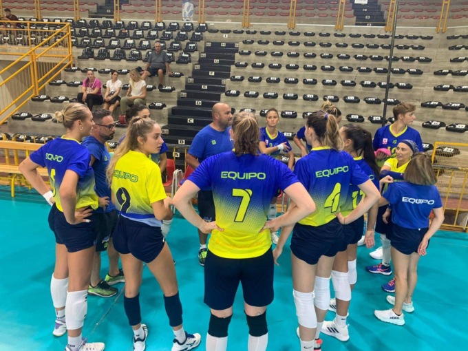 PALLAVOLO A2 FEMMINILE: ASSITEC SANT’ELIA, PRIMO TEST CONTRO MACERATA