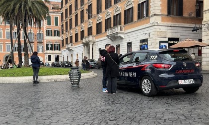 ROMA: FURTI, QUATTRO ARRESTI