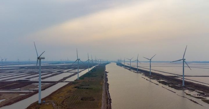 CINA:  CAPACITÀ ENERGIA RINNOVABILE IN CRESCITA TRA GENNAIO E SETTEMBRE