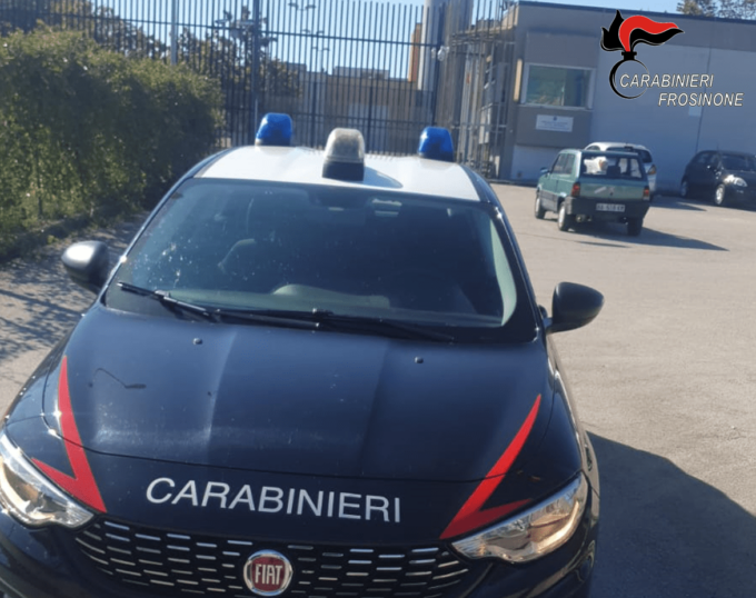 FONTANA LIRI: NIENTE CURE AL PADRE ANZIANO, ARRESTATO INSIEME ALLA MOGLIE