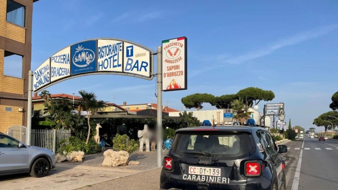 ARDEA: TRANS TROVATA MORTA, UN ARRESTO