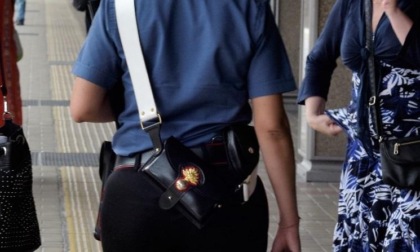 ROMA: ARRESTATE 8 PERSONE PER FURTO E RAPINA