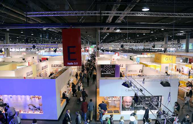 Opere cinesi attirano l’attenzione alla Fiera del libro di Francoforte