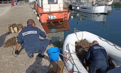 SAN FELICE CIRCEO: SEQUESTRATA ATTREZZATURA DA PESCA