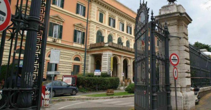 ROMA: TIROCINANTE VIOLENTATA, LA RABBIA DELLE COLLEGHE