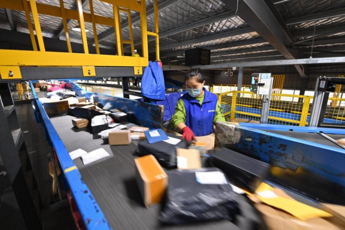 Cina: settore della logistica registra una crescita nei primi 10 mesi