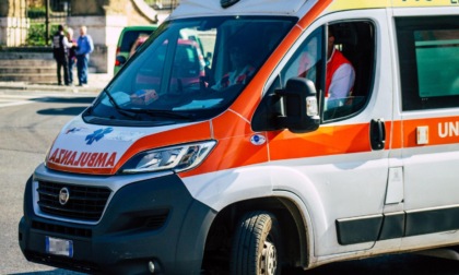 AUSONIA: EX PARROCO INVESTE DUE OPERAI