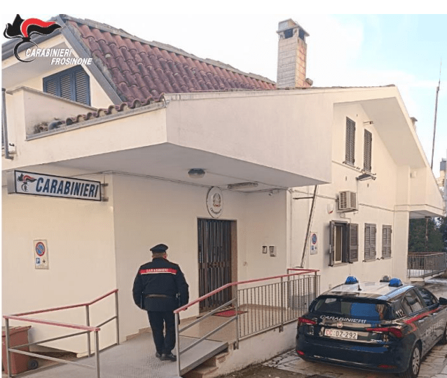 S. ELIA FIUMERAPIDO: MALTRATTA LA COMPAGNA, ALLONTANAMENTO PER UN UOMO