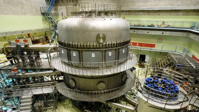 Cina: presentata componente centrale del più grande “sole artificiale”