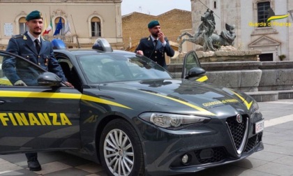 FIUMICINO: SEQUESTRATI PESCI E CORALLI IN VIA D'ESTINZIONI