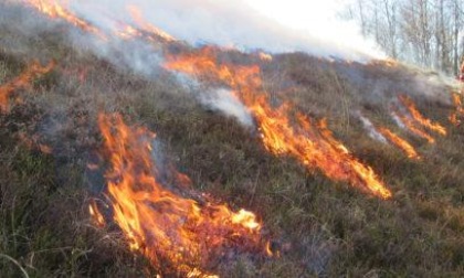 FONDI: EMERGENZA INCENDI BOSCHIVI, CONTINUA L'ALLERTA