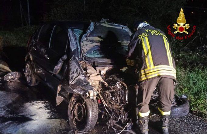 MINTURNO: CON L’AUTO FUORI STRADA, ESCE ILLESO