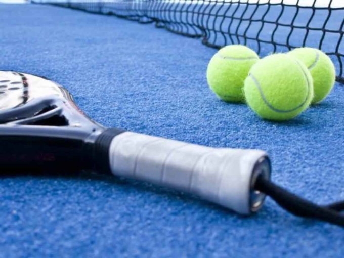 PADEL: PADEL 4, TORNEO E COMMUNITY