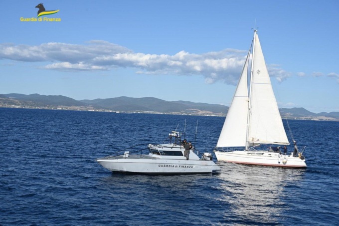 PONZA: SKIPPER E AMMINISTRATORE DI SOCIETA’ CON IL REDDITO DI CITTADINANZA