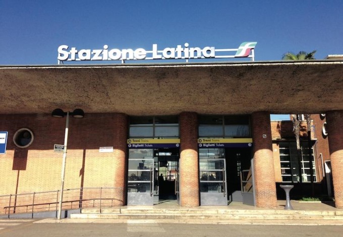 LATINA: UOMO TRAVOLTO DAL TRENO, E’ GRAVE