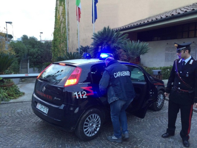 ROMA: ARRESTATO FINTO DIPENDENTE INPS