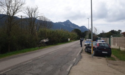 SAN FELICE CIRCEO: AUTO FUORI STRADA, FERITO IL CONDUCENTE
