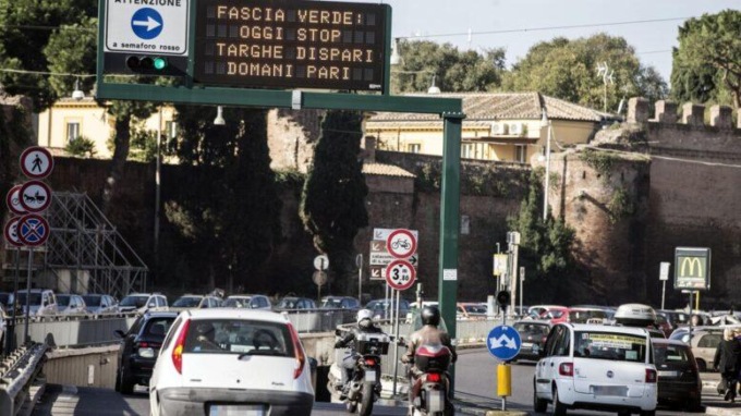 ROMA: SMOG, DAL 15 NOVEMBRE STOP AI DIESEL EURO 3