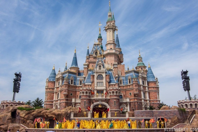 Cina: Shanghai Disneyland resterà temporaneamente chiuso