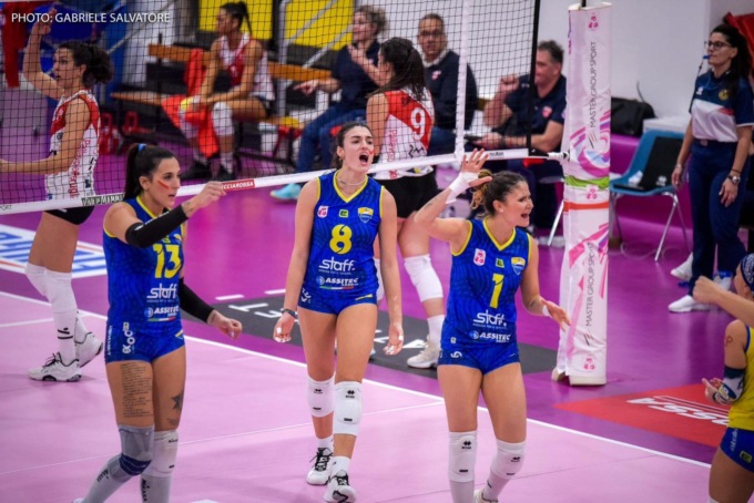 PALLAVOLO A2 FEMMINILE: SANT’ELIA,LA MALEDIZIONE DEI TIE BREAK